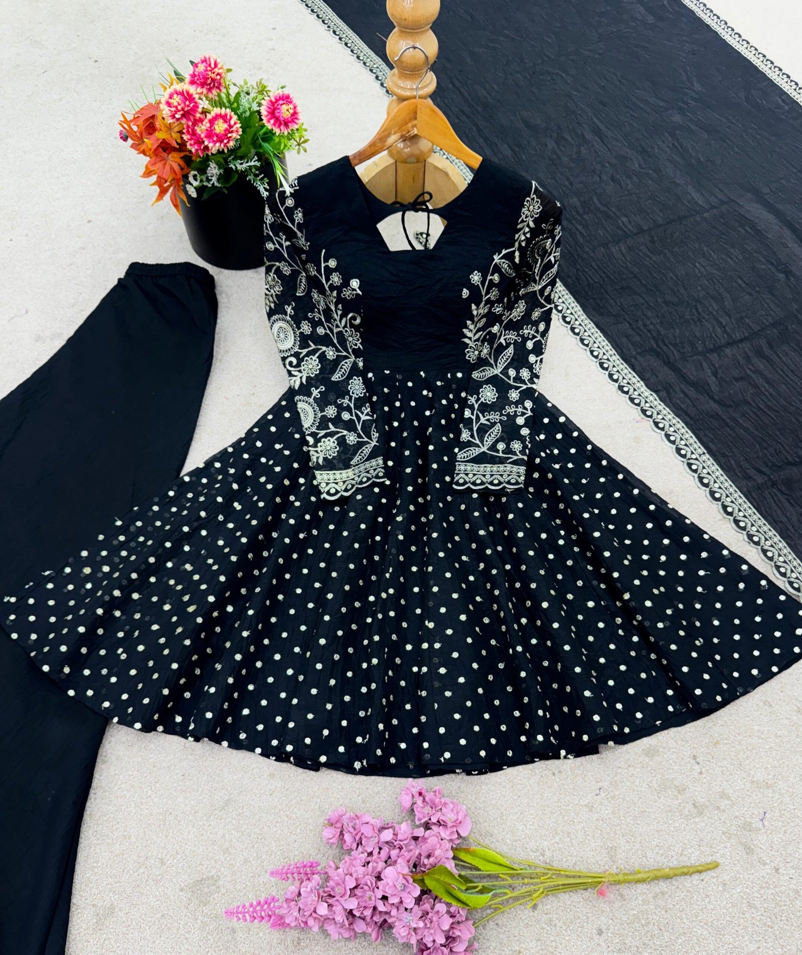 Women’s Ethnic Wear - Image 2