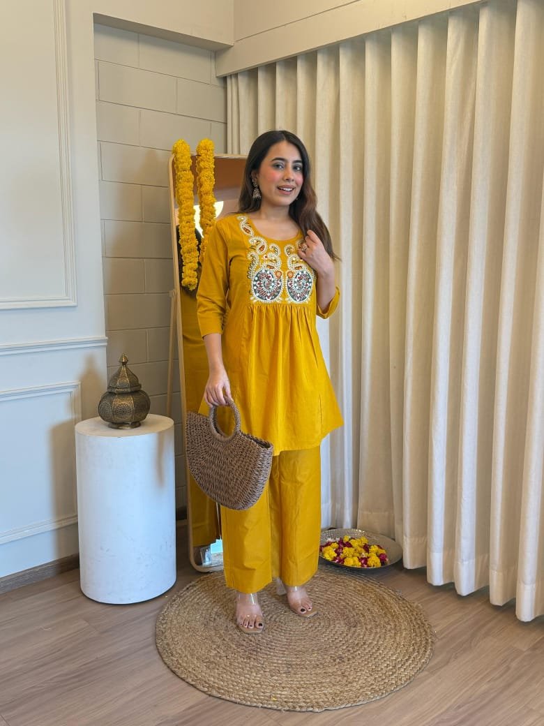 🪷🪻 FESTIVAL SPECIAL DHAMAKA DESINER COLLECTION 🪻🪷 - Image 4