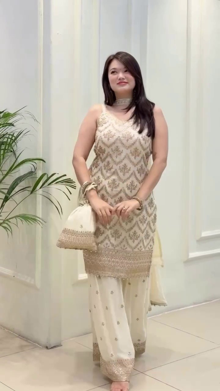 FESTIVAL SPECIAL SEQUENCE EMBROIDERY ON SILK FABRIC TOP AND PLAZZO WITH DUPATTA SET - Image 7