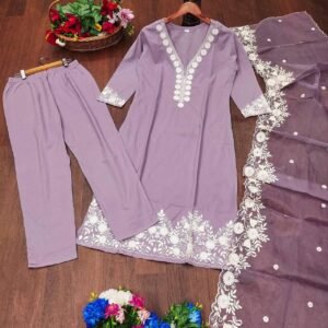 Alternative view of Mox Creation Launching New Desigan