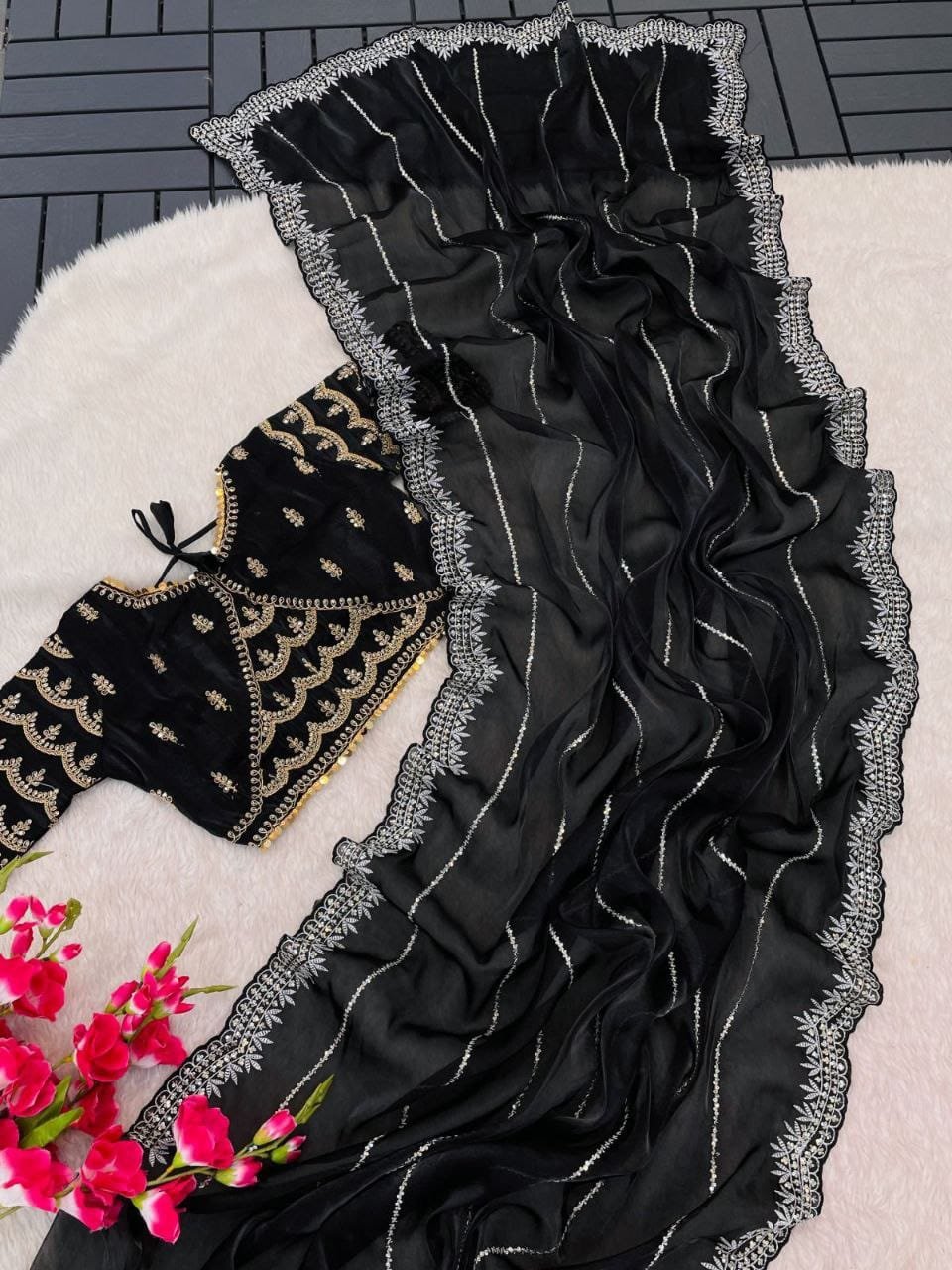 New Arrival Zimmy Choo Desinger Party wear Seree - Image 2