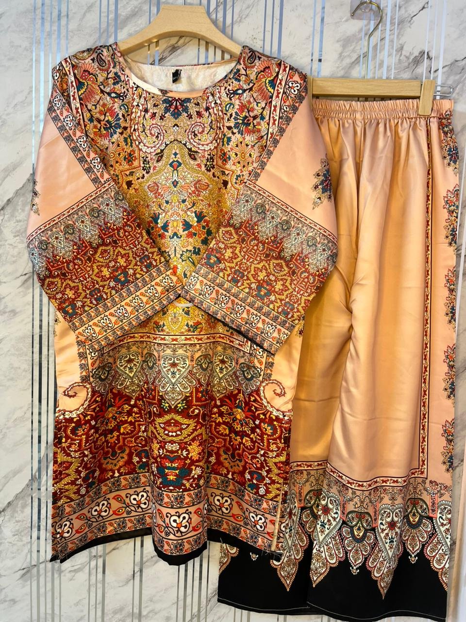 EXQUISITE BEAUTIFUL PRINTED CO-ORDS - Image 2