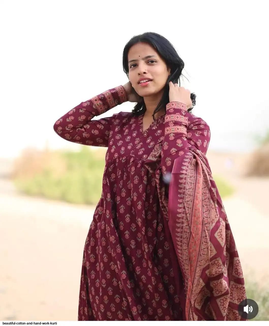 Abstract summer Cotton set printed floral on kurta &slit with highlights and beautiful embroidery placed duppata - Image 3