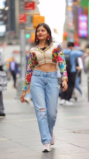 🥢💃🏿👗💌AK Creation is Launching Navratri Special Lehenga Choli With 6 Meter Heavy Flair👗💌🥢💃🏿