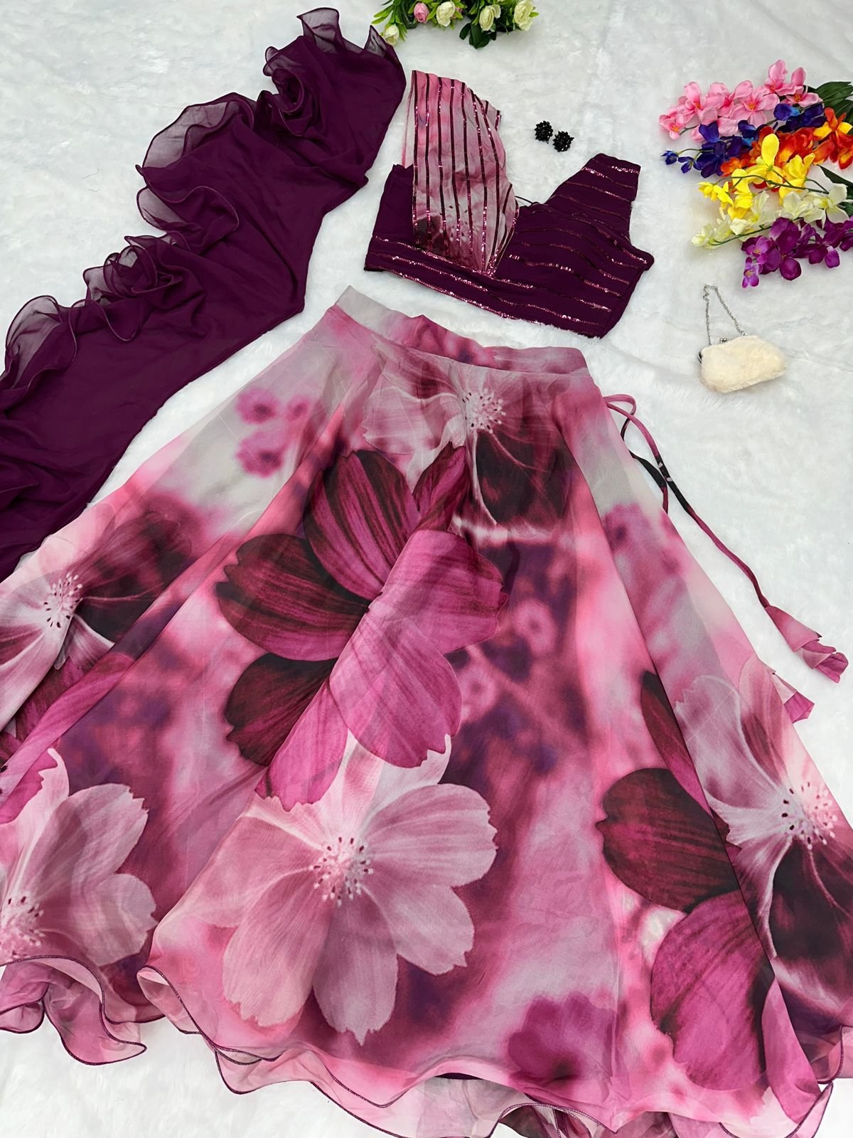 You gonna love elegance with Modern touch ,Here we Presenting Exclusive Real shoot Design now in 5 Trendy colours π₯πΈ - Image 4