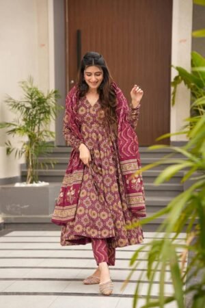 Introducing our elegant Soft Cotton suit set, perfect for festive occasions and celebrations. With its soft fabric and graceful design, it’s an ideal choice to shine this Wedding season.