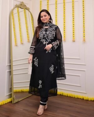 Lazuki fashion Present Gracefully modern, eternally classic — our Straight Kurti Pant Dupatta Set brings you the best of both worlds. Crafted for comfort and styled for versatility, it's a must-have for your summer wardrobe.