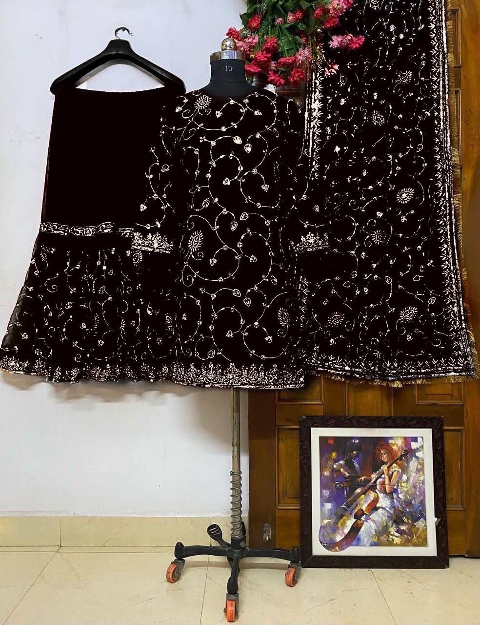 ❤️💐PRESENTING GOOD QUALITY GEORGETTE TOP WITH BEAUTIFUL FULLY EMBROIDERED GEORGETTE SHARARA💐❤️ - Image 3