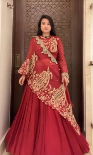 DESIGNER WEAR EMBROIDERED LEHENGA BLOUSE AND SHRUGE 💝