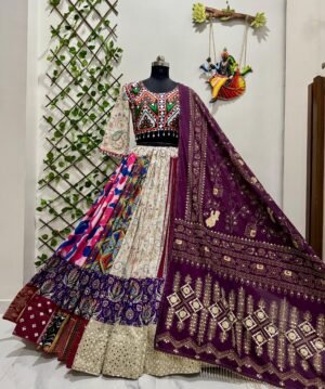 Alternative view of ❤️💐AK SERIES PRESENTING NEW  TRENDING NAVRATRI  SPECIAL CHANIYA CHOLI💐❤️