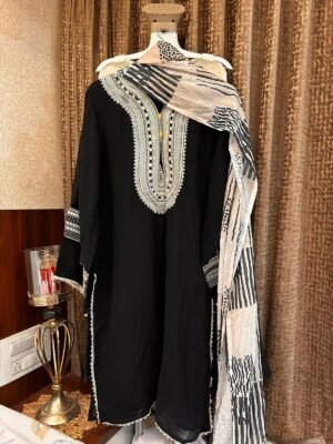 Alternative view of Designer stylish Tunic Classic embroidered Kurti Paird with  Heavy Embrdry  sleevs ...& *Pant  Georgette digital Dupatta