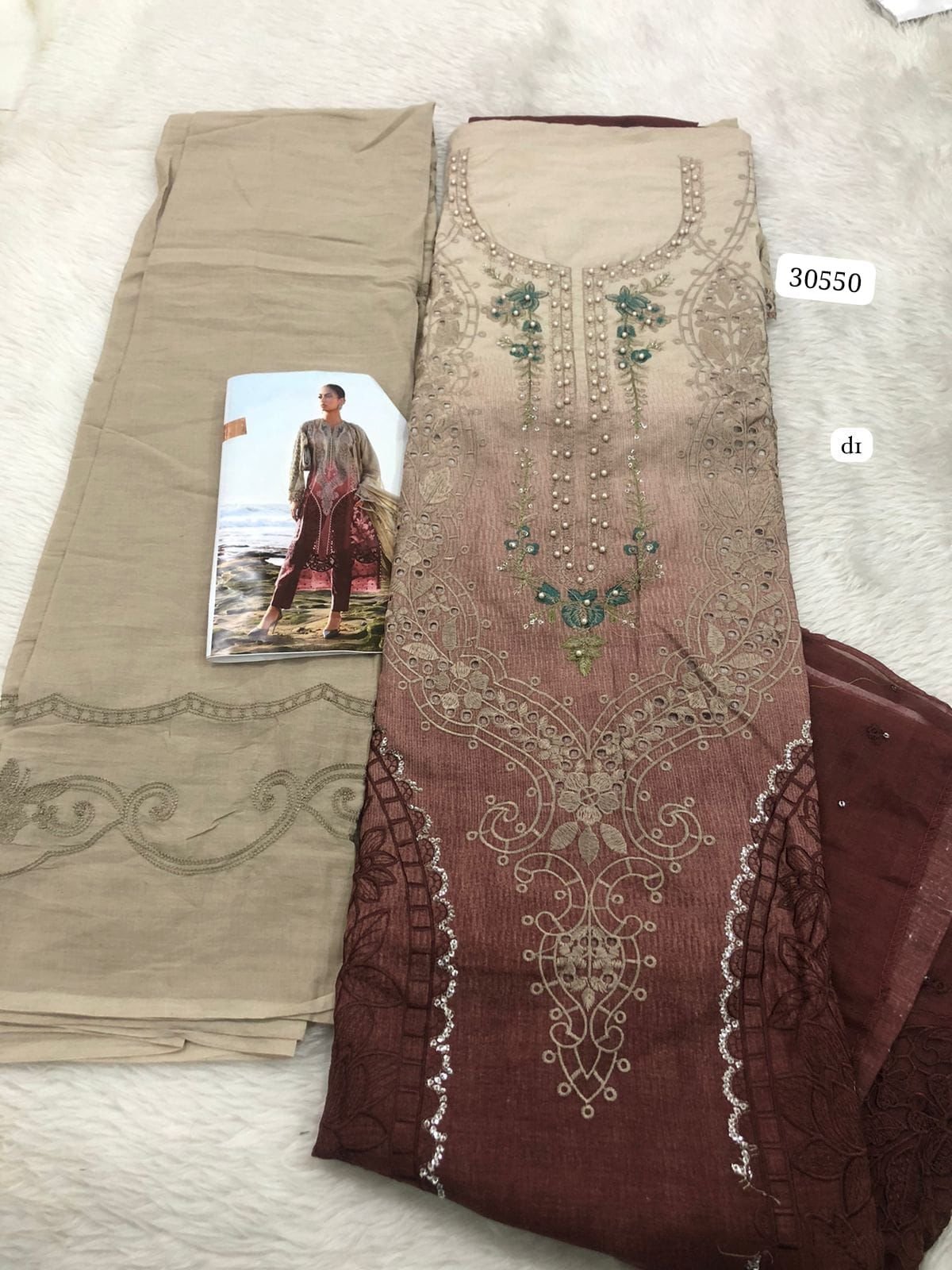 Hit Deisgn of Maria B Premium Embroidered 25-2 DEEPSY SUITS - Image 3