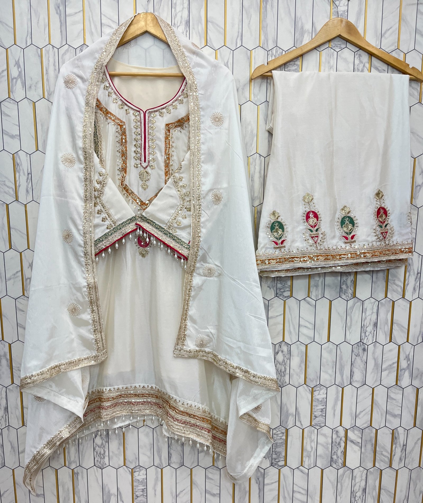 FESTIAL ETHNIC OUTFIT SEQUENCE EMBROIDERY ON SILK FABRIC TOP AND PLAZZO WITH DUPATTA SET - Image 2