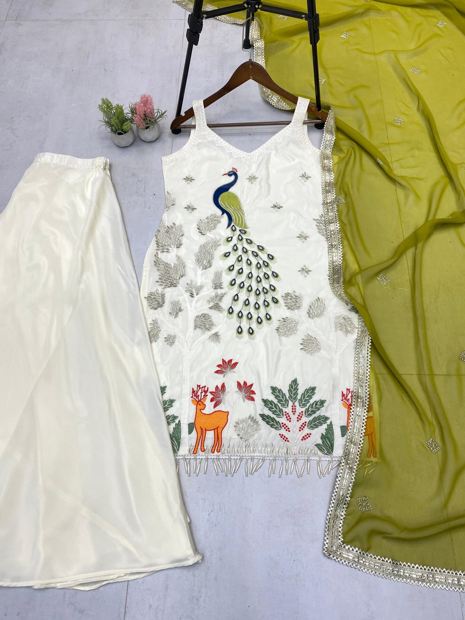 __EXCLUSIVE PLAZZO PAIR WITH EMBROIDERED PEACOCK 🦚 ✨__ - Image 3