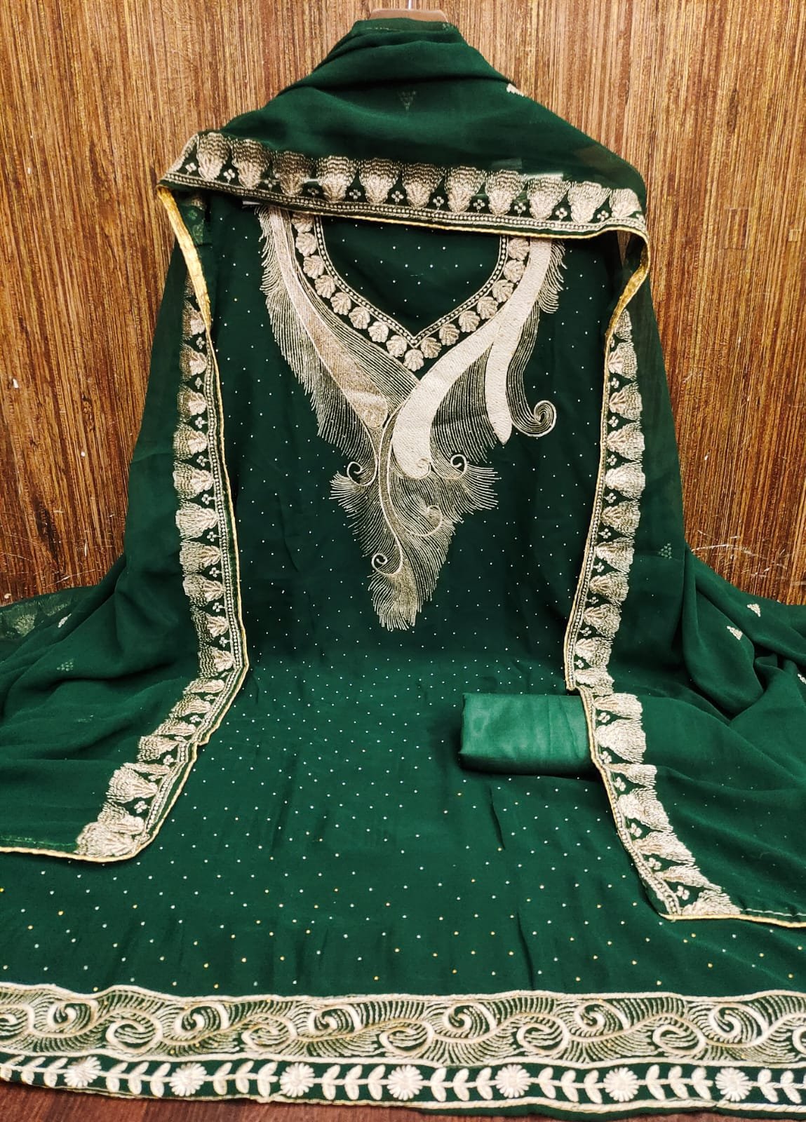 ɴᴇᴡ ʙᴏᴜᴛɪϙᴜᴇ ᴄᴏʟʟᴇᴄᴛɪᴏɴ ғᴏʀ ᴛʜɪ𝗌 𝗌ᴇᴀ𝗌ᴏɴ - Image 7