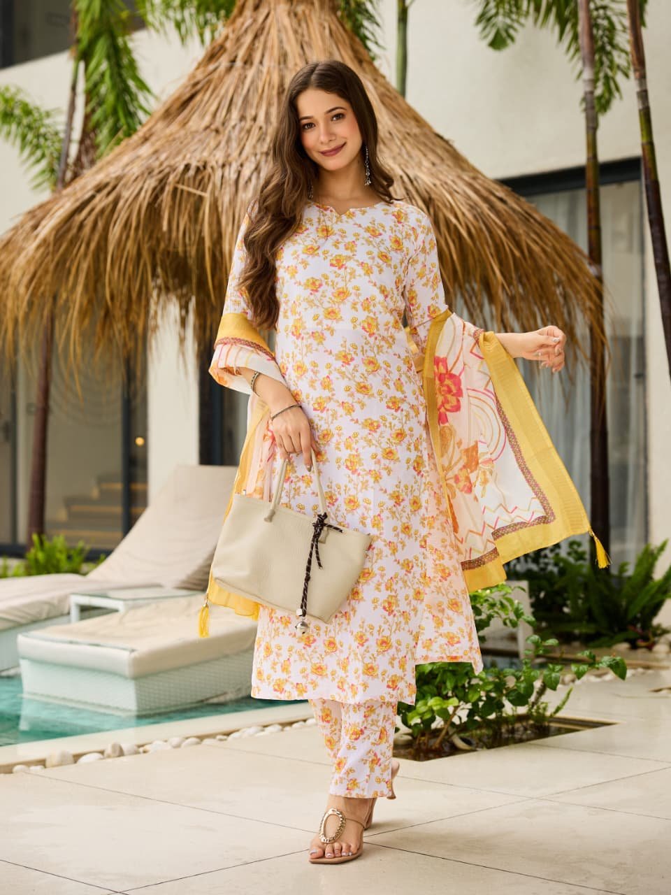 WOMEN PREMIUM COTTON BLEND PRINTED KURTA SET - Image 4