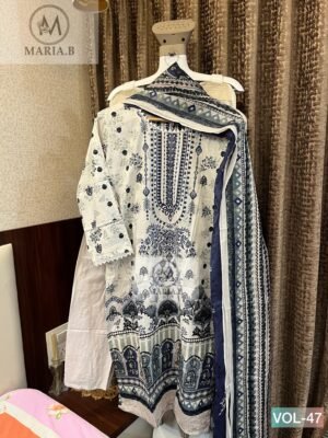 Alternative view of MARIA.B PRESENTS