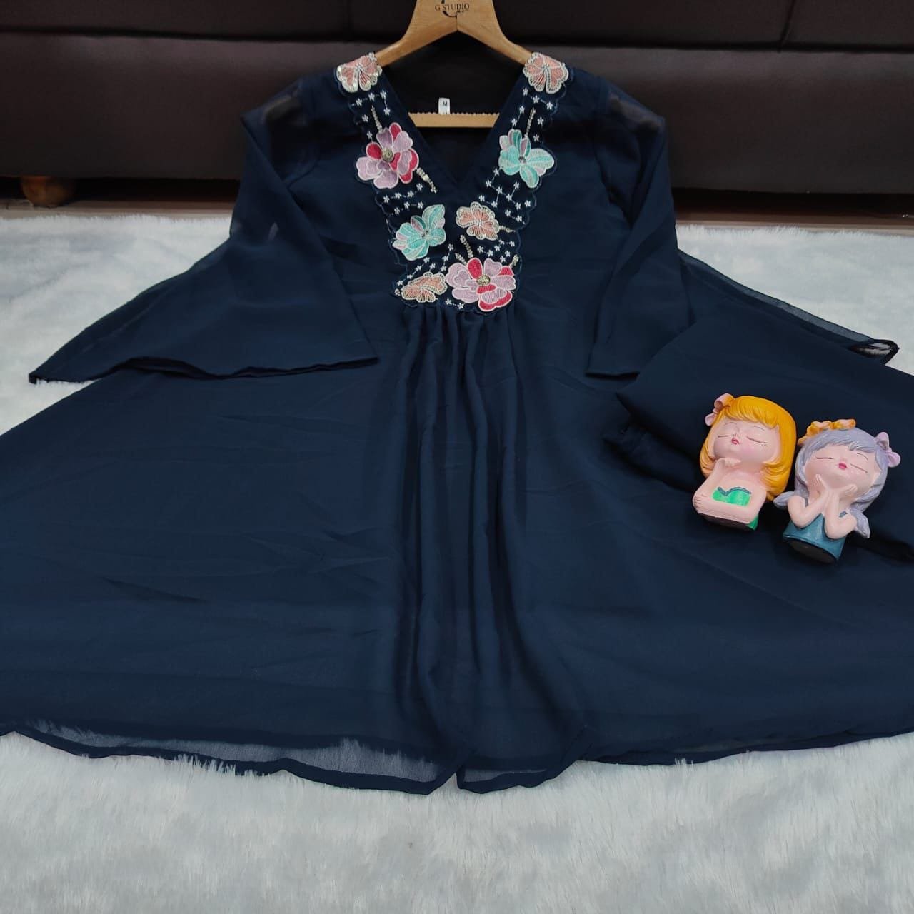 NEW LUNCHING CO:ORD SET M TO 10XL - Image 5