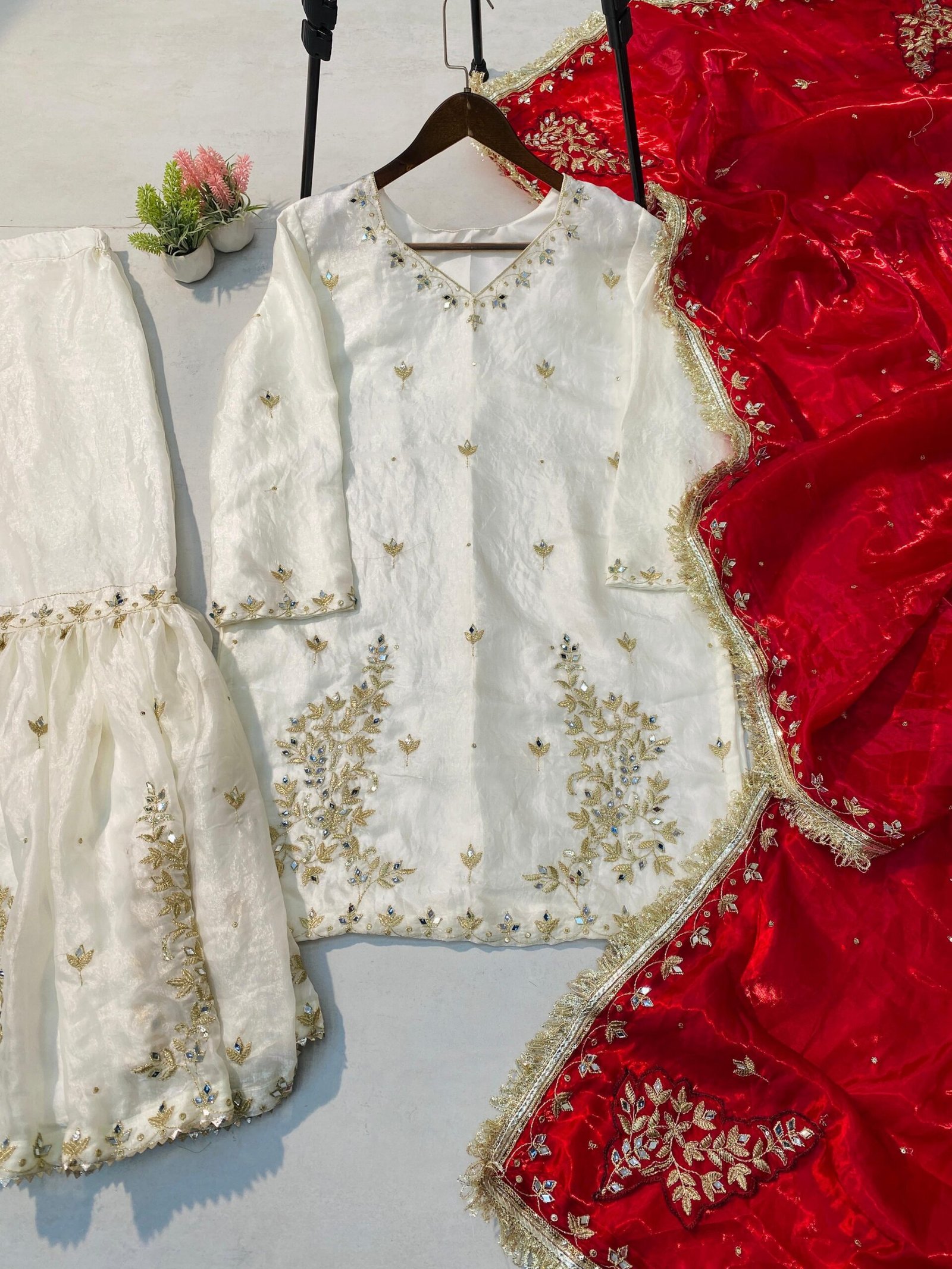 CODE :- AK-1985 - Image 2