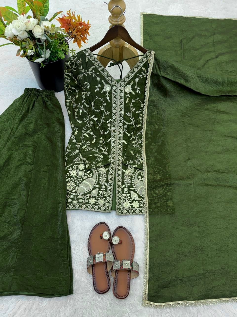 Launching New Party Wear Look Pur Heavy Fendy Silk Top Plazzo & Dupatta Set - Image 5