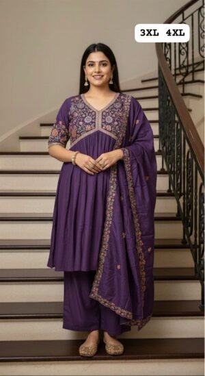 Don't wear what fashion designers tell you to wear. Wear what they wear