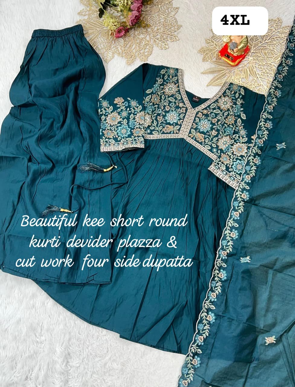 Don't wear what fashion designers tell you to wear. Wear what they wear - Image 4