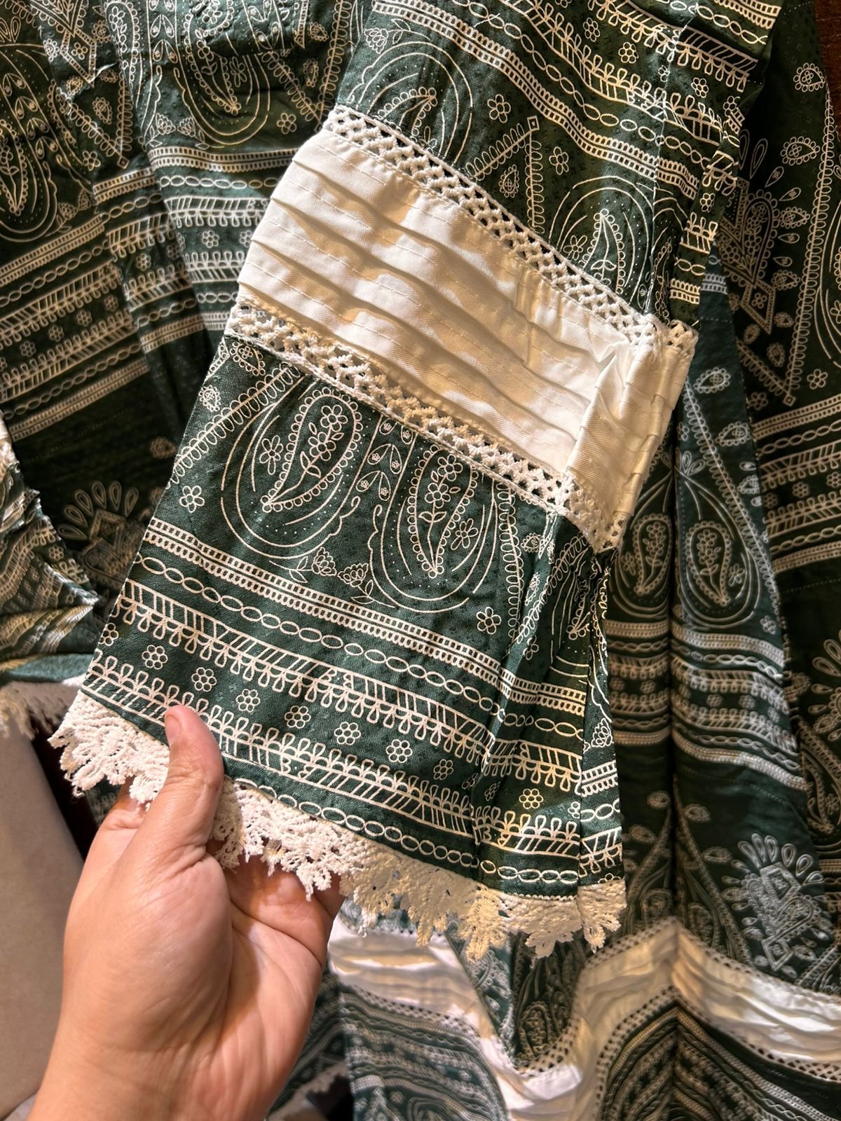 PAKISTANI STYLE LACE WORK CORDSET FABRIC-RAYON - Image 4