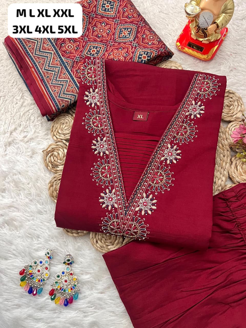 Upgrade your ethnic wardrobe with this beautiful and comfortable outfit, perfect for everyday elegance or festive wear. - Image 2
