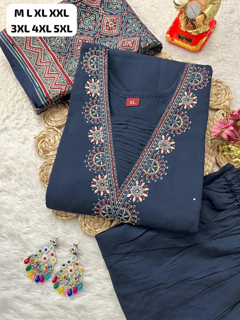 Upgrade your ethnic wardrobe with this beautiful and comfortable outfit, perfect for everyday elegance or festive wear. - Image 4