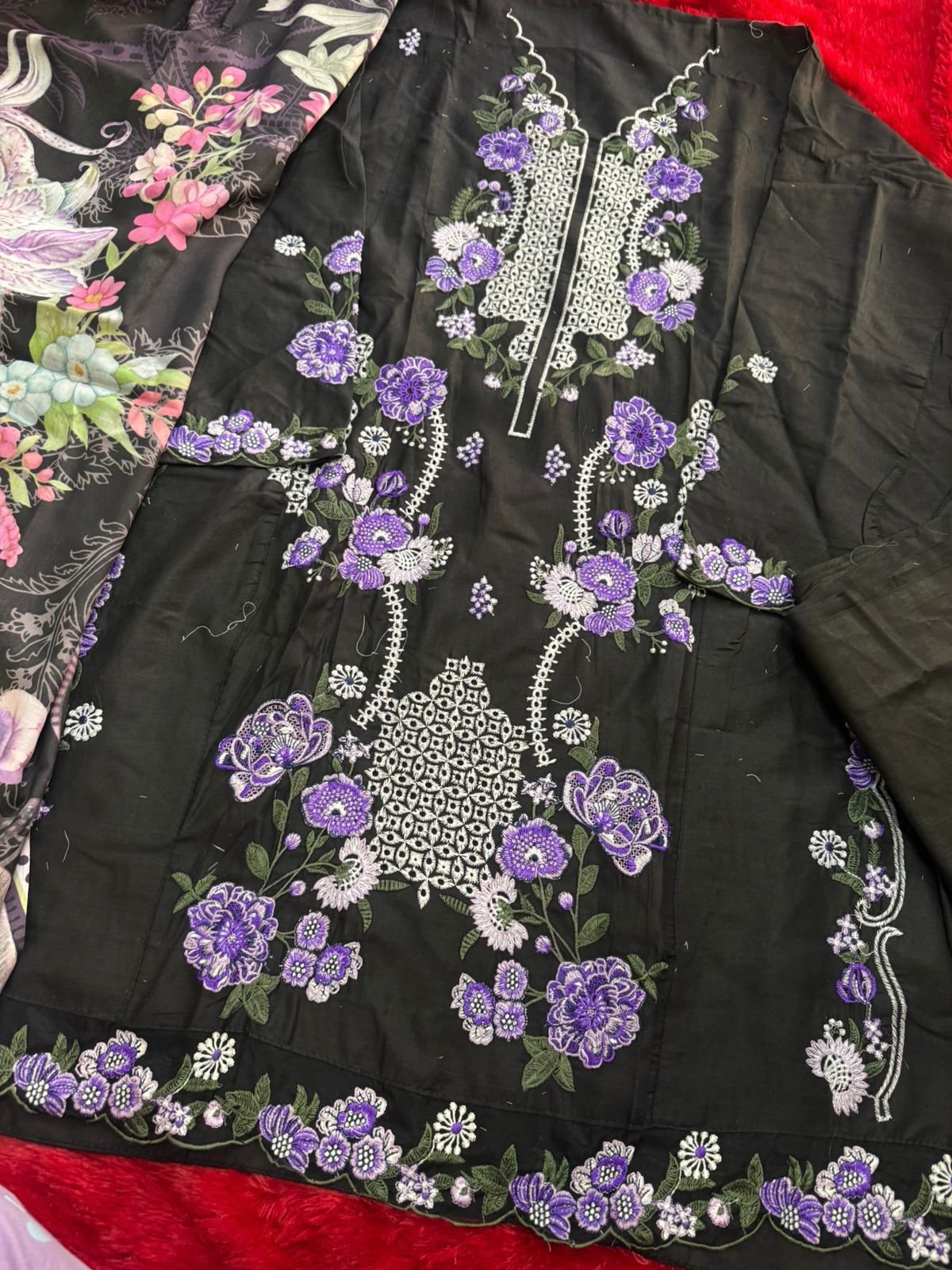 MEHBOOB TEX OMBRE LAWN COLLECTION Design No-1975 (ABCD) - Image 3