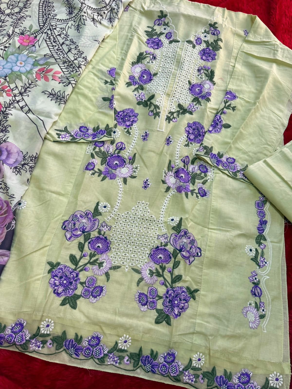 MEHBOOB TEX OMBRE LAWN COLLECTION Design No-1975 (ABCD) - Image 5
