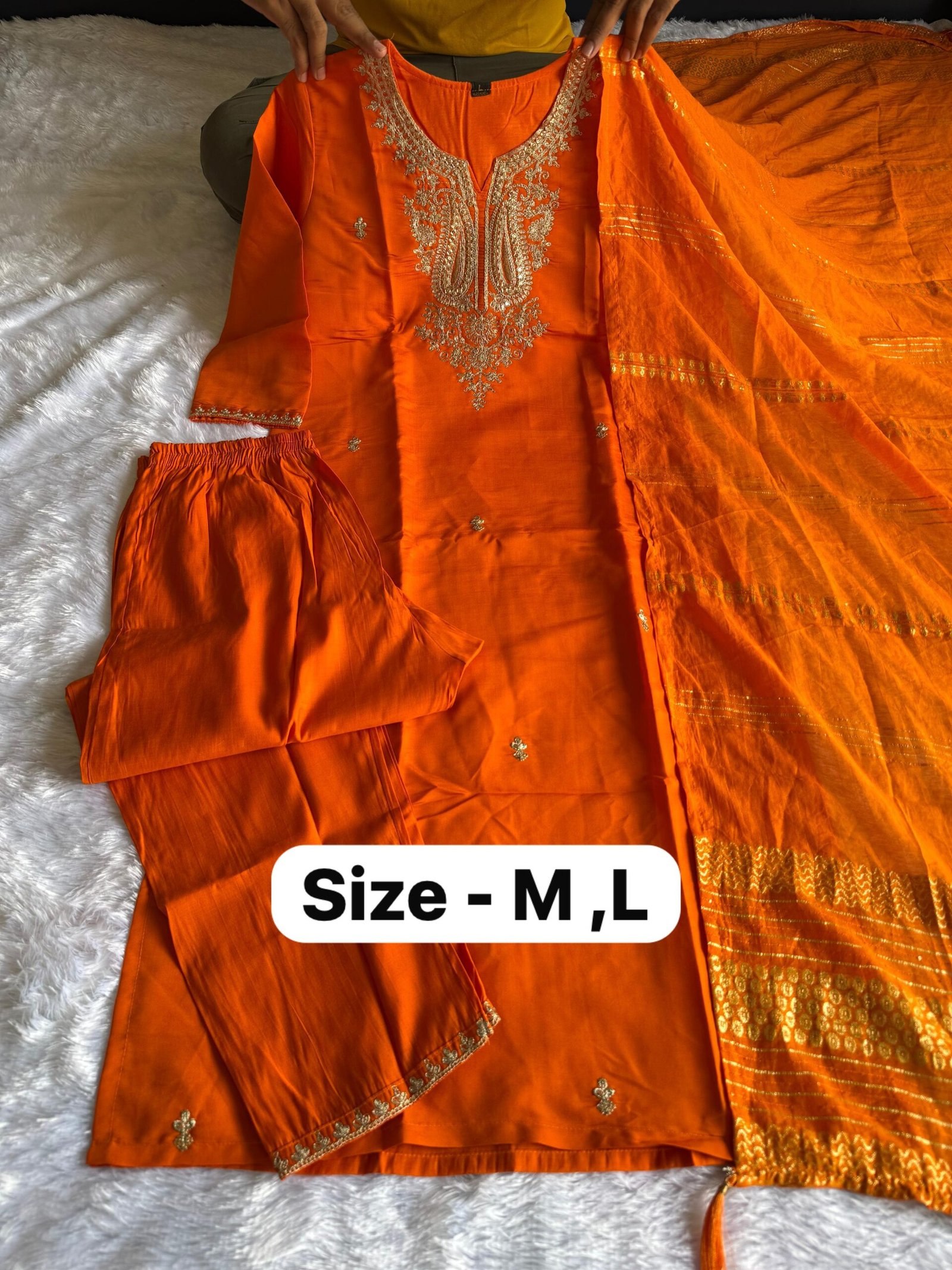 STITCHED The Colour May Vary Slightly From The Picture Due To Lighting Condition - Image 5