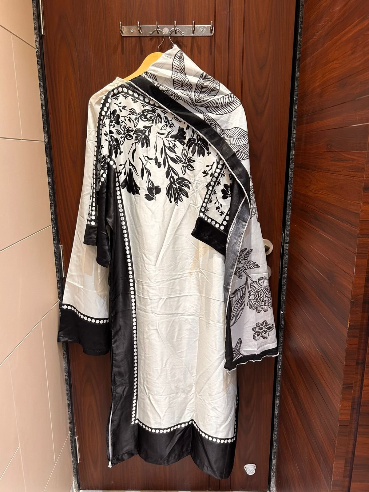 PREMIUM KAFTAN RANGES IS HERE STYLE YOUR RAMDAAN WID PREMIUM LOO - Image 3