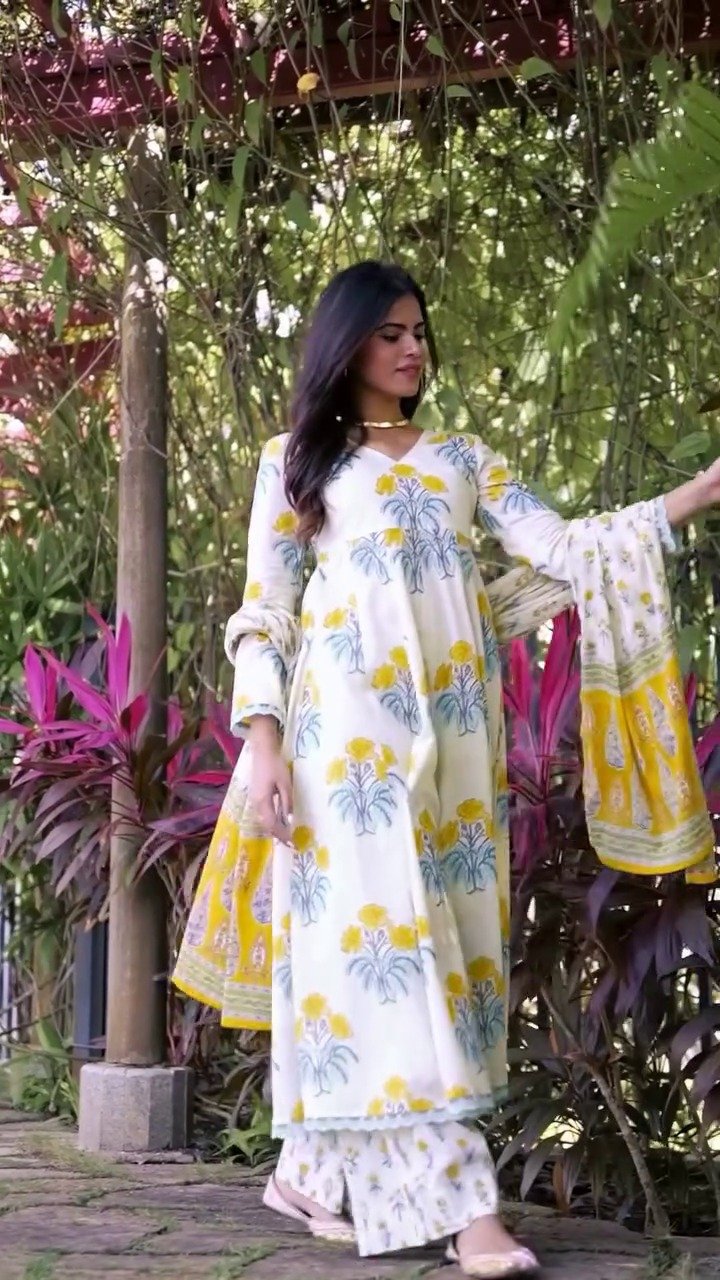 STITCHED AK COLLECTION PRESENCE NEW PRODUCT D.NO :- AK-7104 SUMMER COLLECTION PRINTED GOWN PLAZZO WITH DUPATTA SET