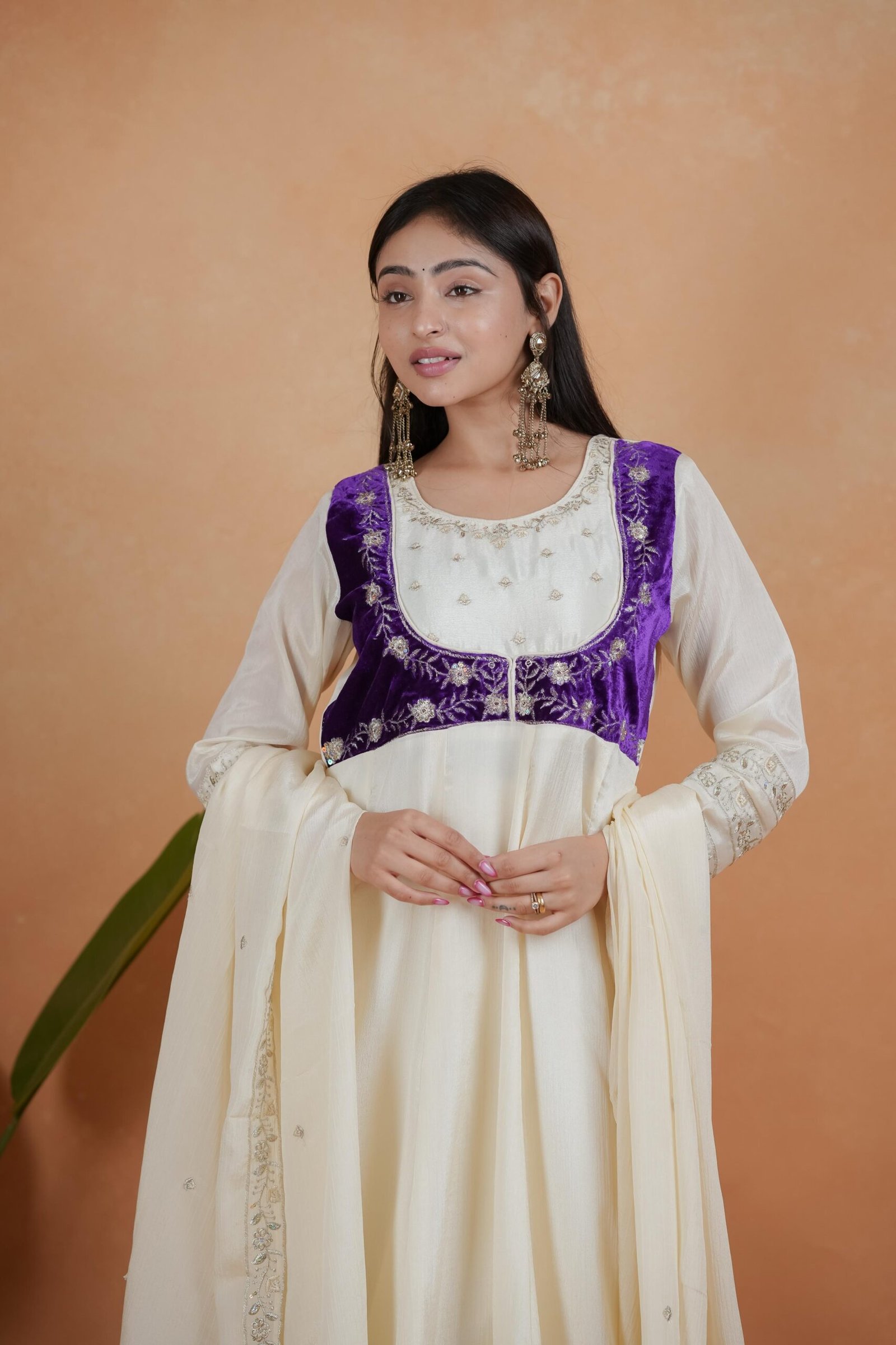 STITCHED Featuring beautiful Heavy Suit Set which is beautifully decorated Heavy Embroidery Work It is paired with matching duppata and Pent - Image 2