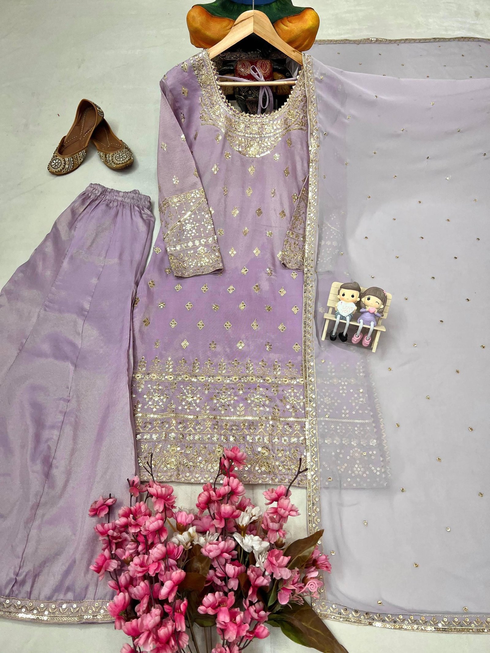 STITCHED AK 1402 ENHANCE THE BEAUTY OF YOUR WARDROBE WITH THIS NEWLY LAUNCHED KURTI-PLAZZO SET - Image 2