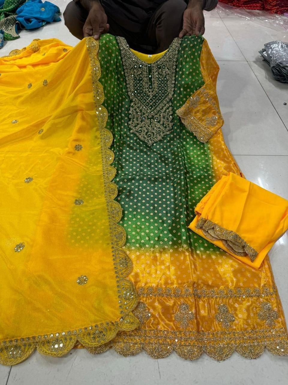 STITCHED Don't wear what fashion designers tell you to wear. Wear what they wear AK 004 - Image 8