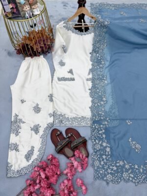 Alternative view of stitched Launching New  Đěsigner Party Wear Look Pur Roman Glass Top & Fancy Palazzo With Dupatta set  Code:-AK229