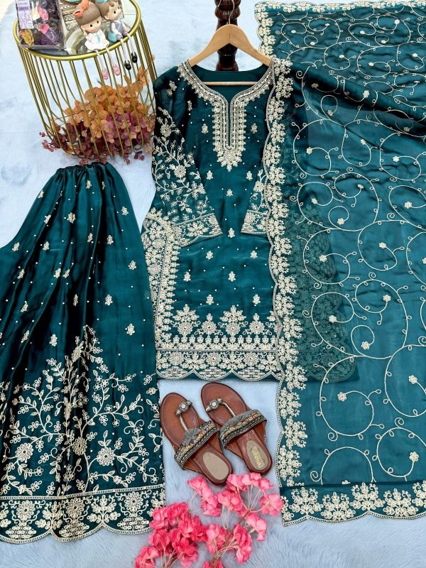 stitched PREMIUM DESIGNER READYMADE TOP PLAZZO COLLECTIONS Launching New Đěsigner Party Wear Look Pur GMY SILK Top Plazzo & Dupatta Set Code:-AK1141 - Image 10