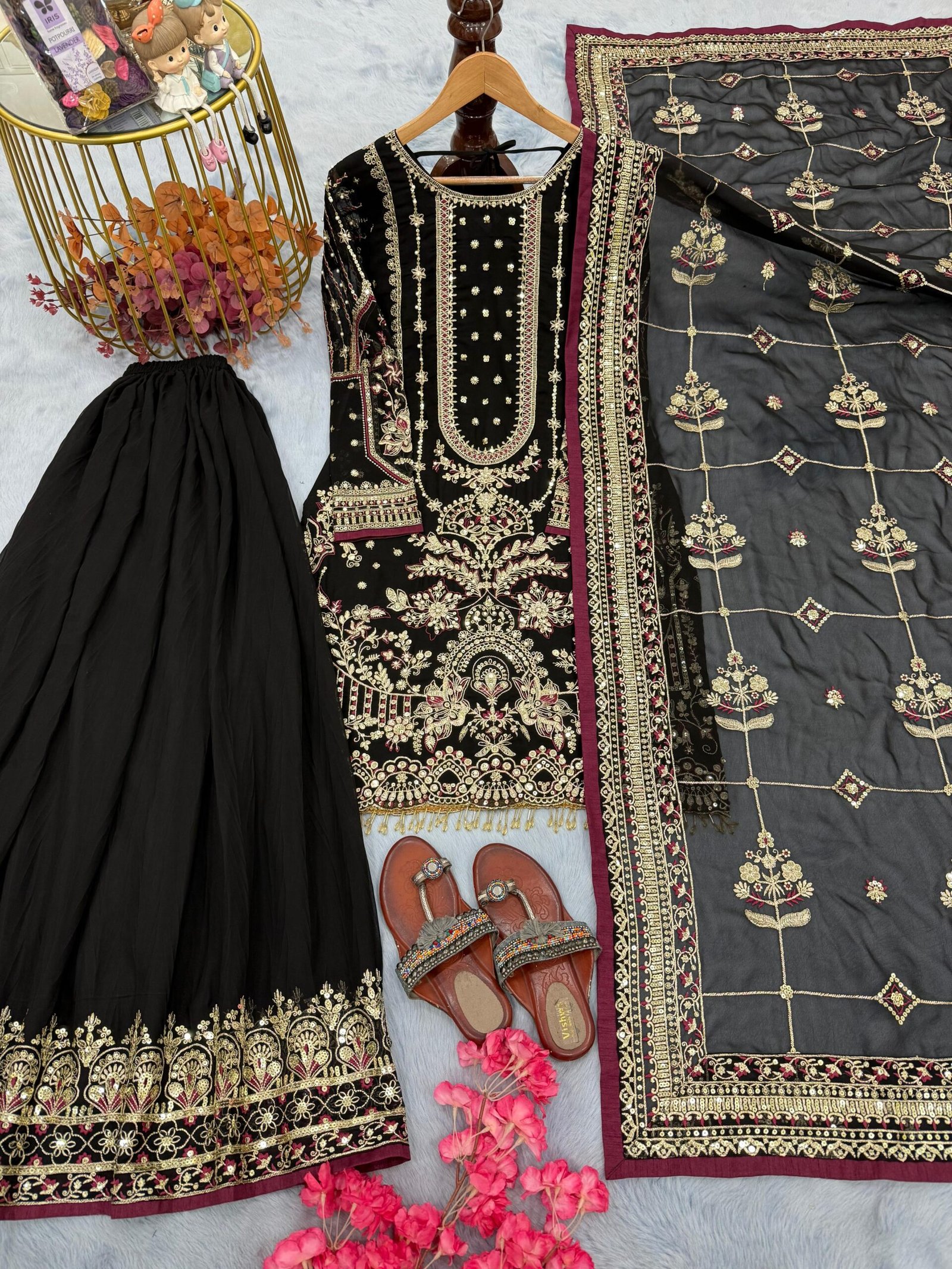 stitched Code:-AK213 Launching New Đěsigner Party Wear Look Pur Heavy Faux Georgette Top Plazzo & Dupatta Set - Image 4