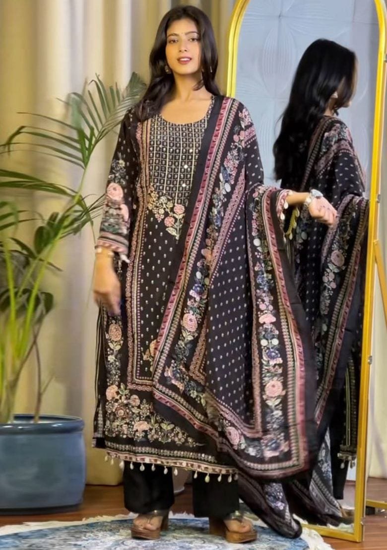 stitched This set is a perfect choice for someone looking for a "Royal Black" look with a touch of colorful ethnic charm!