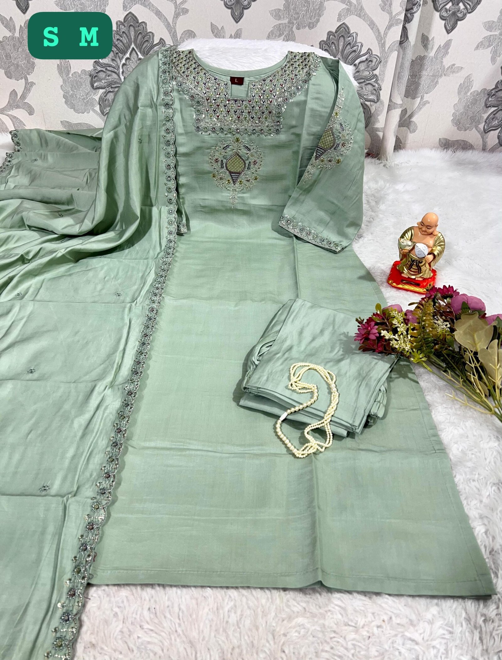 stitched Get ready for your brunches, weekend getaways and vacays with our newly launched *HAND WORK KURTI WITH DUPATTA PENTS SET WITH HEAVY WORK*🪡 - Image 2