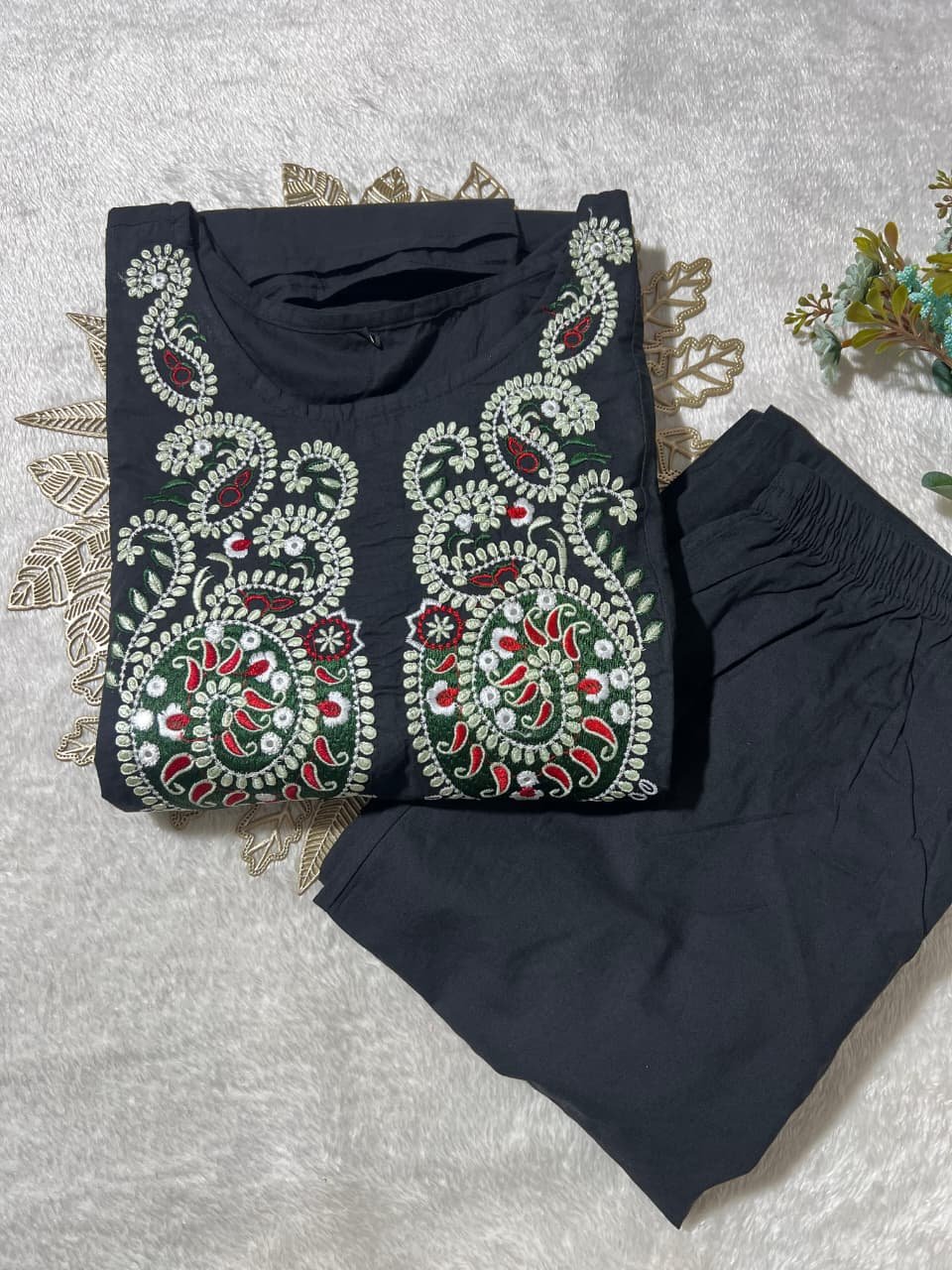 stitched SUMMER SPECIAL DHAMAKA DESINER COLLECTION Enjoy your Festival with our amazing cord set Stylish cord sets for this Festive which gives you a cool n stylish look - Image 5
