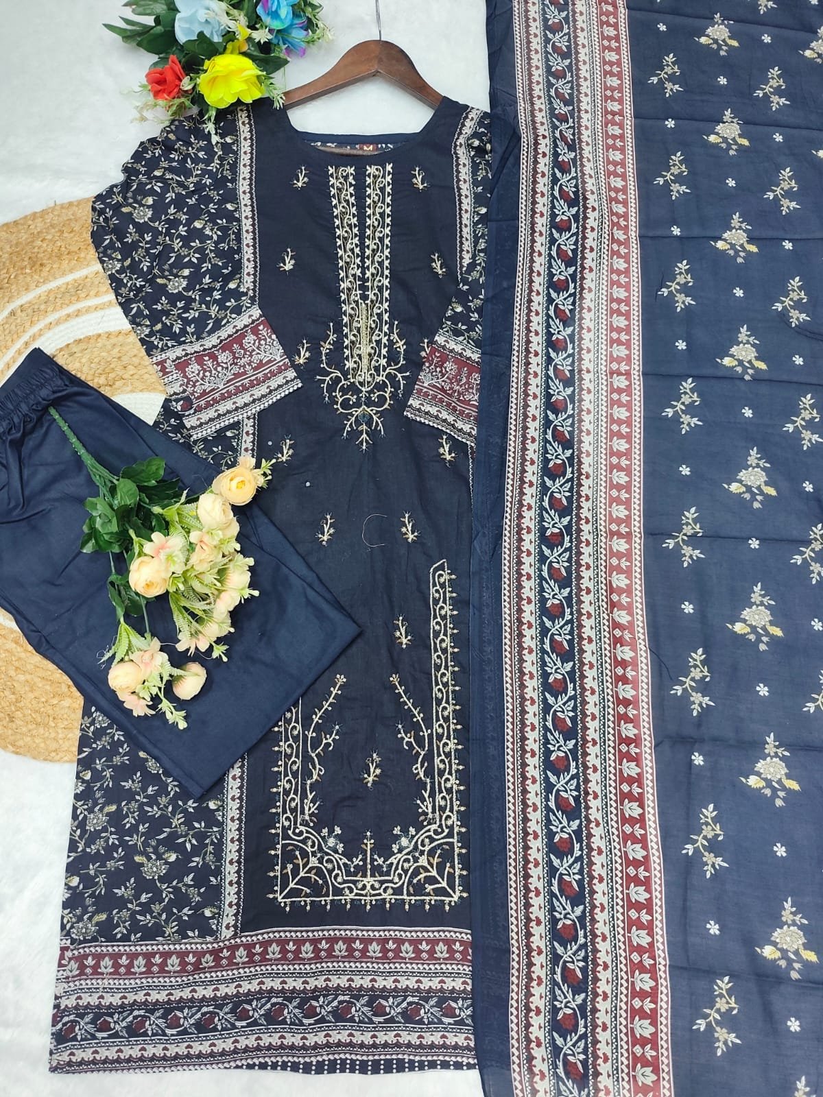 stitched New Launch Alert: Dive into the charm of Pakistani Prints & Intricate Embroidery. YD- 078 - Image 2