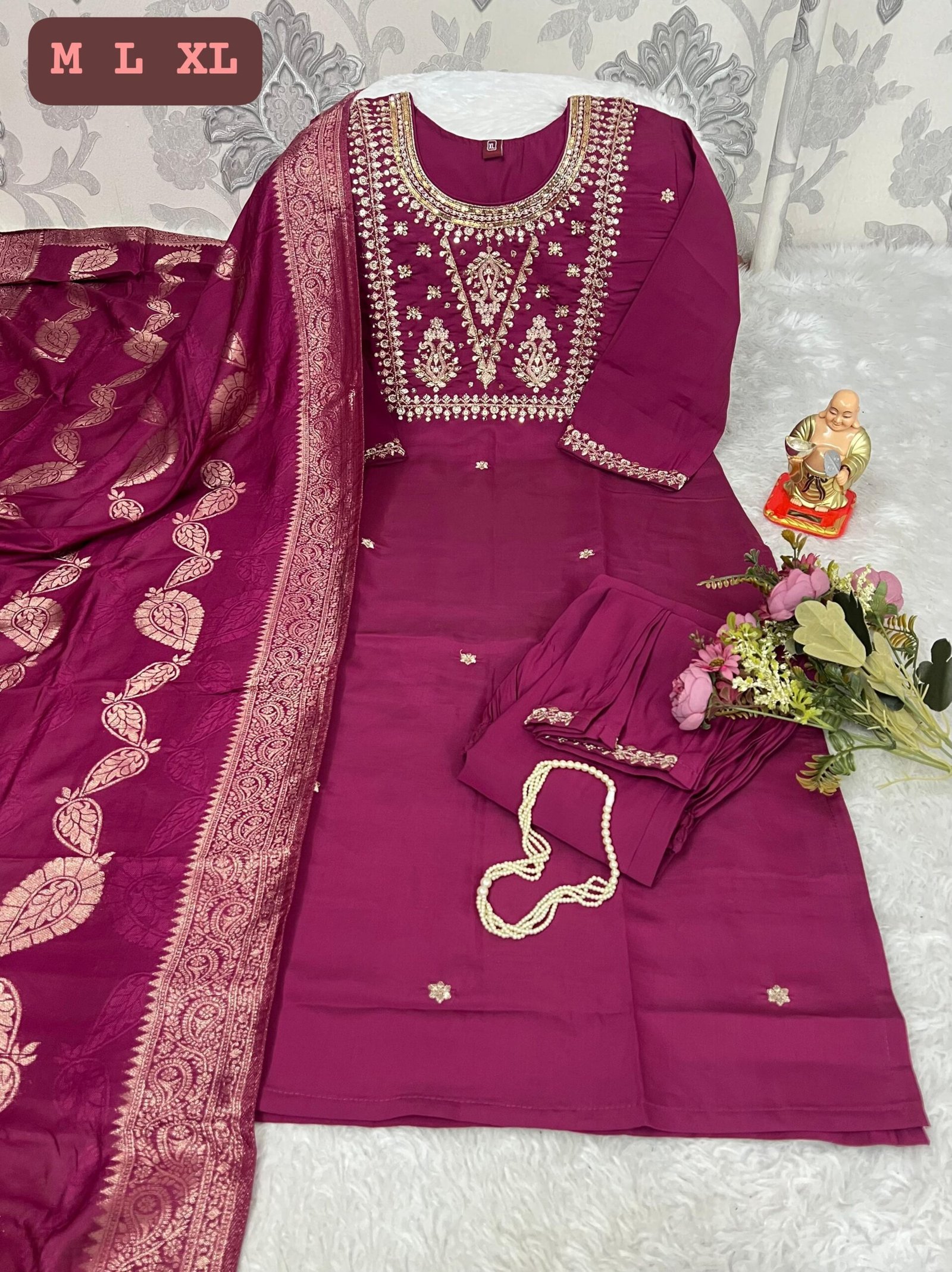 stitched Get ready for your brunches, weekend getaways and vacays with our newly launched*HAND WORK KURTI WITH DUPATTA PENTS SET WITH WORK ON SLEEVS*🪡 - Image 3