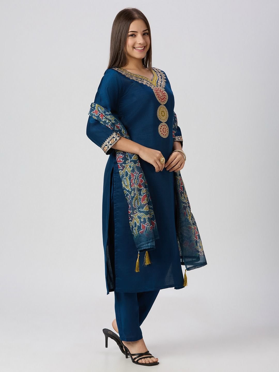 stitched New Designers Kurti Pent Dupatta Set Vatican Silk - Image 2