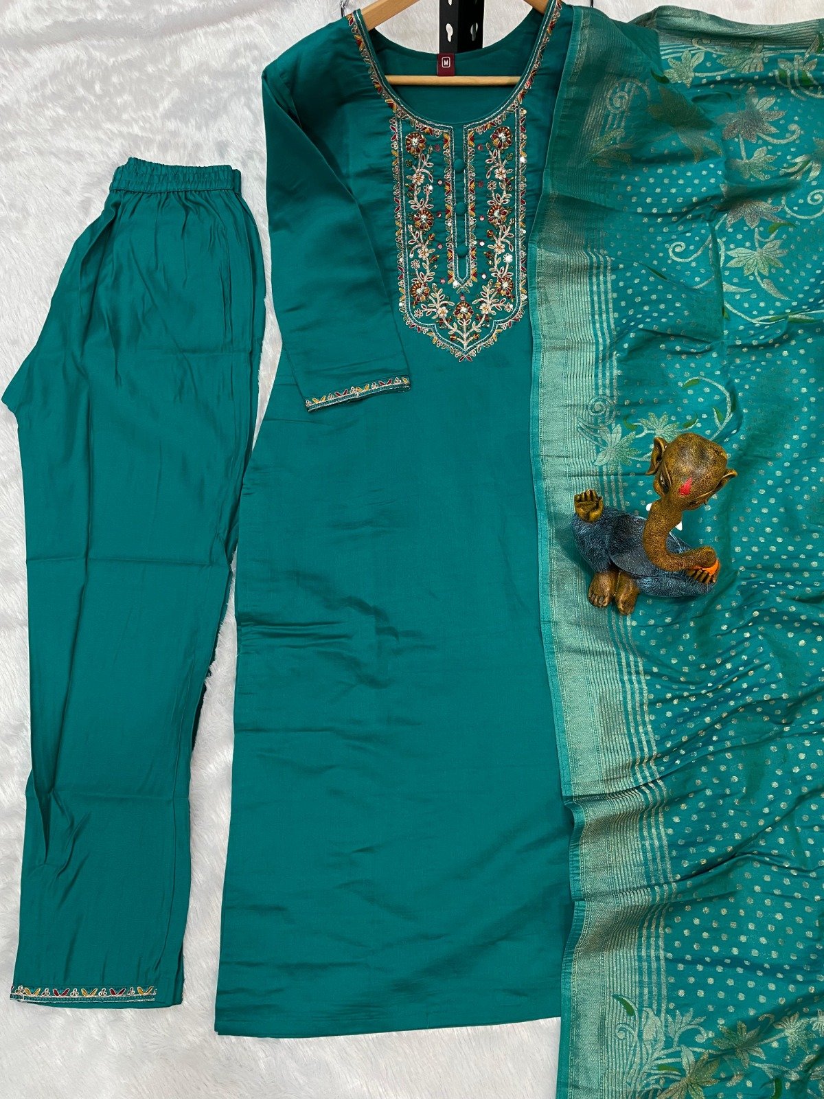 stitched AK-103 Multi Embroidery Thread With Hand Work - Image 4