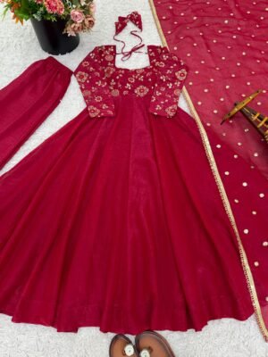 Alternative view of stitched Real Modeling Product  AK-5290