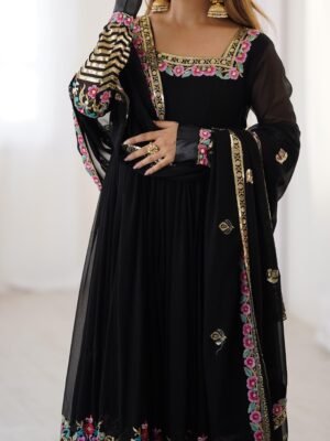 Alternative view of stitched gown Real Modeling Shoot  Category :- Women’s Ethnic Wear