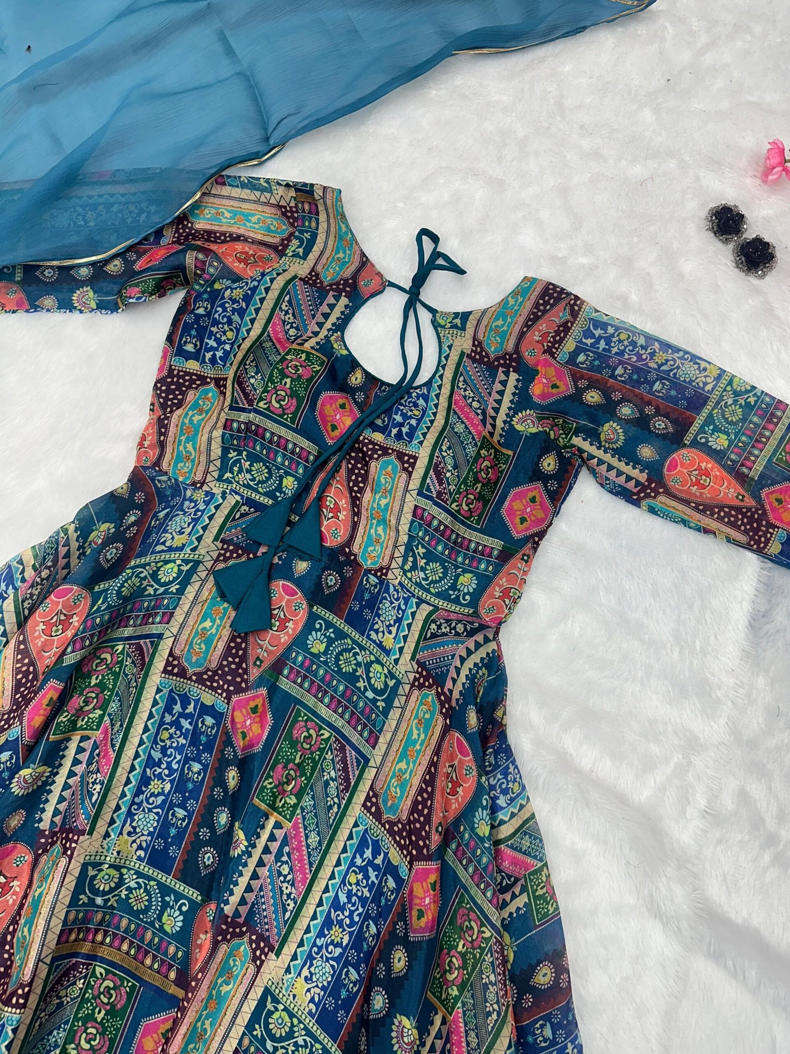 stitched With Ri8 Fashion Every women would be FLAME You gonna love elegance with Modern touch ,Here we Presenting Exclusive shoot Design Product code : AK :227 - Image 2
